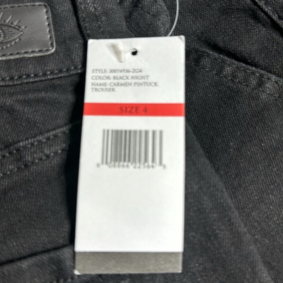 Sophie jeans by Sophie Vergara women’s size 4, trousers, black flare legs New - Picture 14 of 14